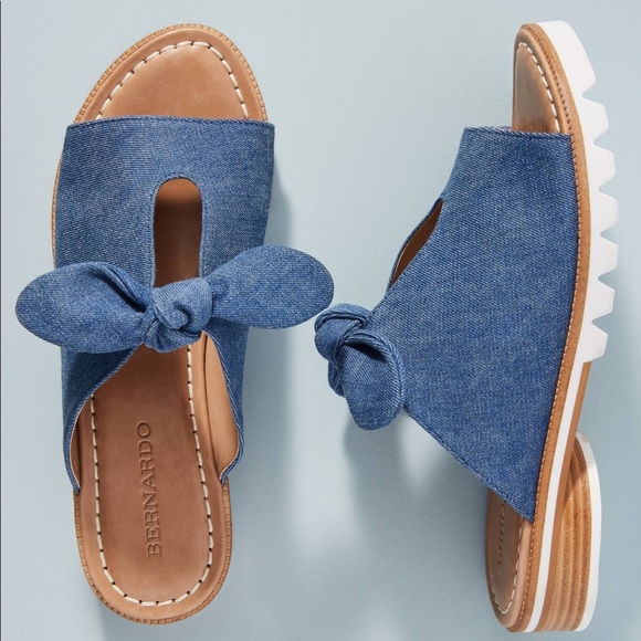 New Bernardo Alice Denim Bow Slide Sandals - Picture 1 of 7
